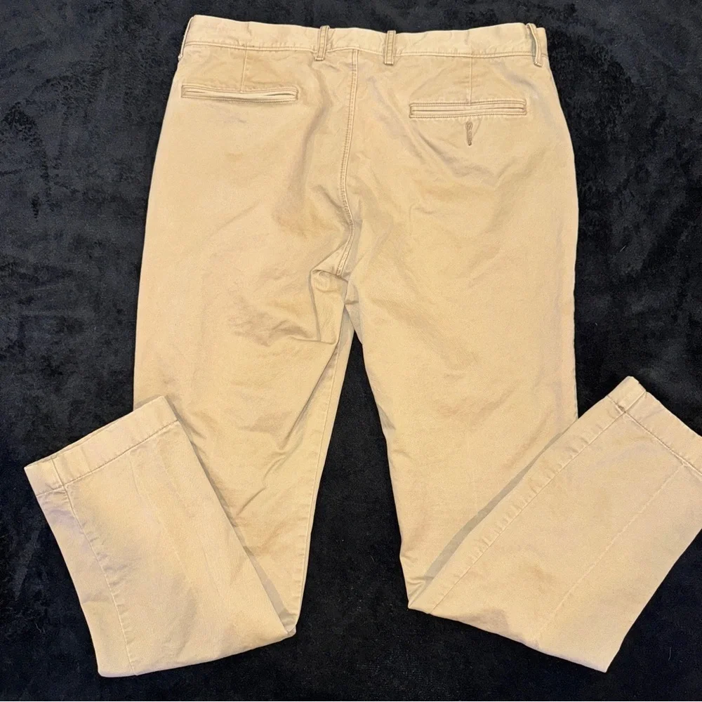 J. Crew Men's Khaki Chinos 770 Straight